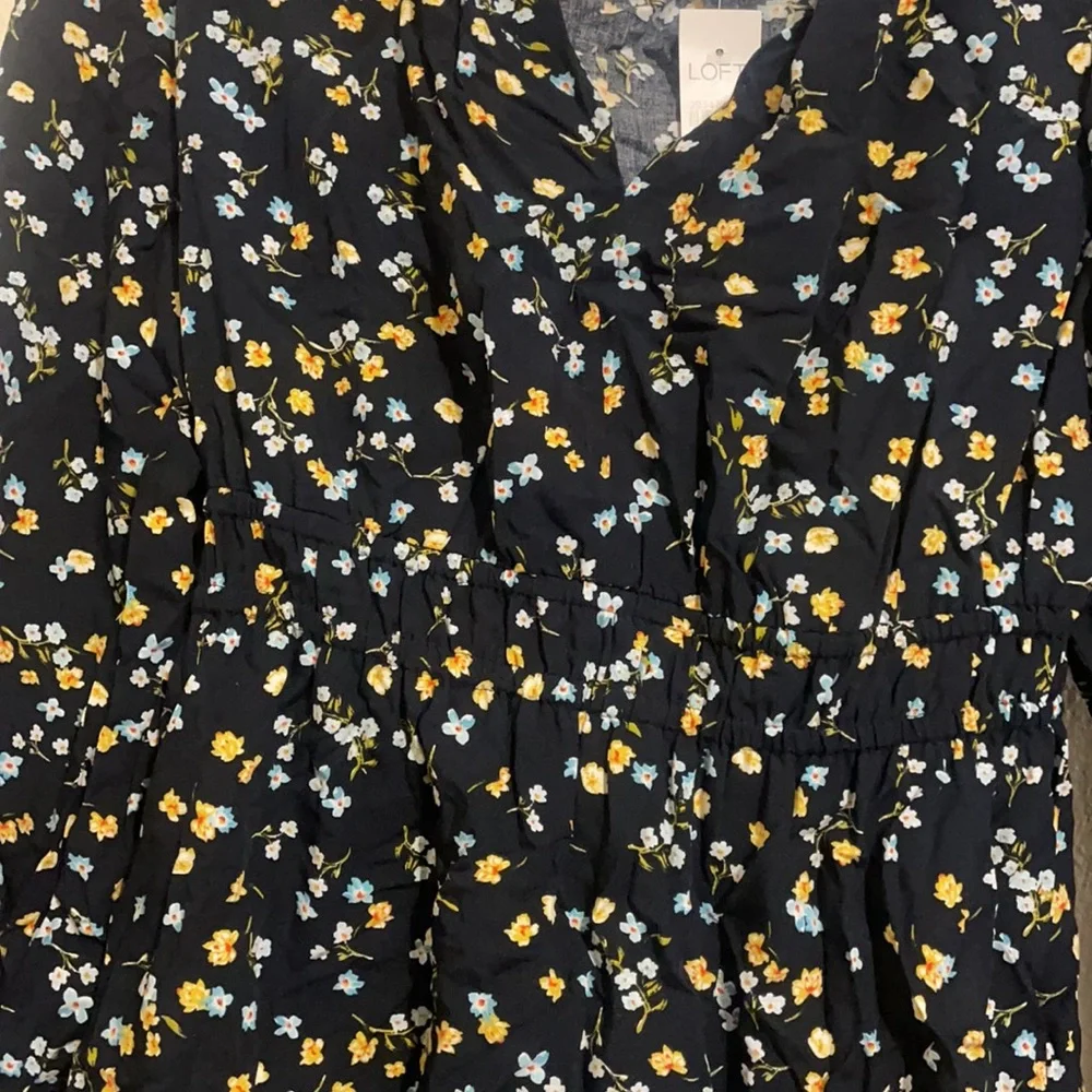 Floral loft dress - Picture 2 of 3